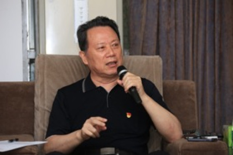 王立华:建议把电影《守岛人》列入党课、团课 和学生修养基本教材