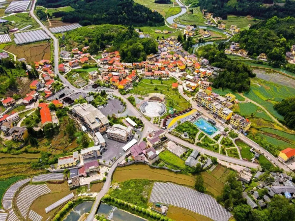 塘约道路是靠外部力量强行扶持的特例吗?