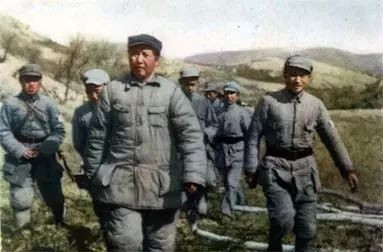 毛泽东军事思想：人类军事思想史上的奇迹